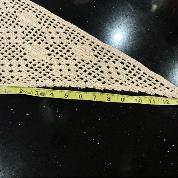Crochet Beige Bandana - Picture 7 of 7